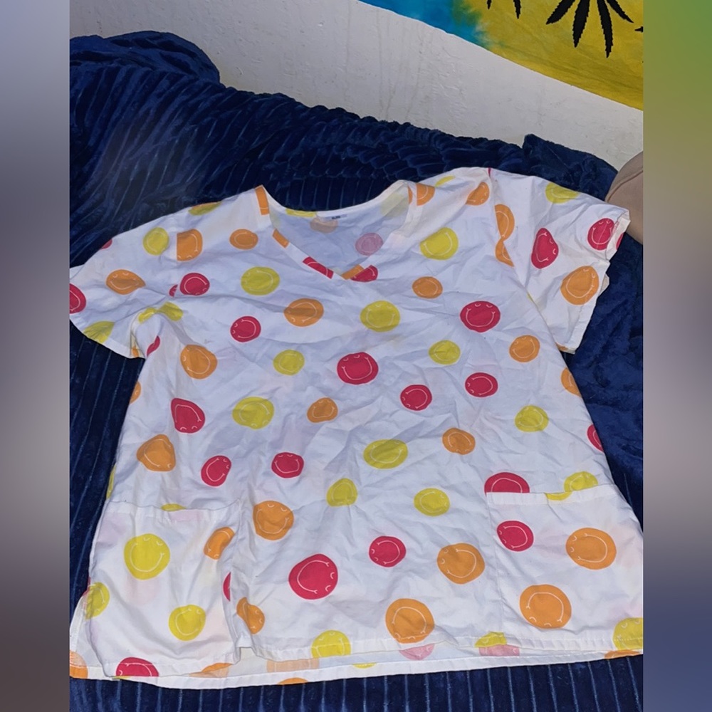 Scrub, clean, didn’t fit when I bought it I’ve just had it in my closet